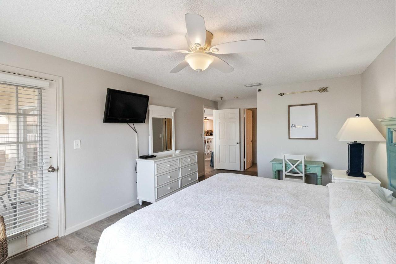301 Beach Place Condos St. Pete Beach Exterior foto
